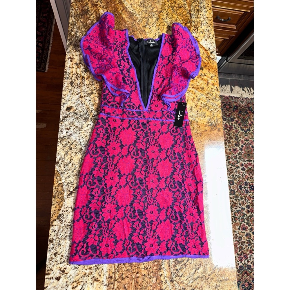 Lulu’s Small Dress